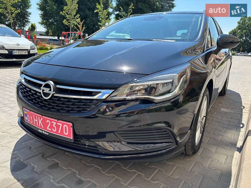 Универсал Opel Astra 2018 в 