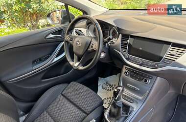 Универсал Opel Astra 2018 в 