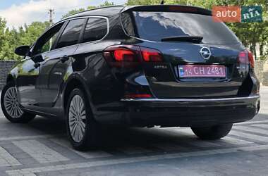 Универсал Opel Astra 2015 в 