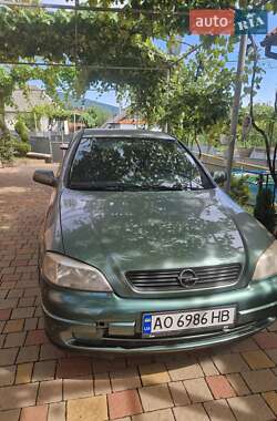 Хэтчбек Opel Astra 1998 в Иршаве