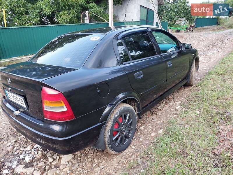 Седан Opel Astra 2005 в Черновцах фото 8 Седан Opel Astra 2005 в Черновцах