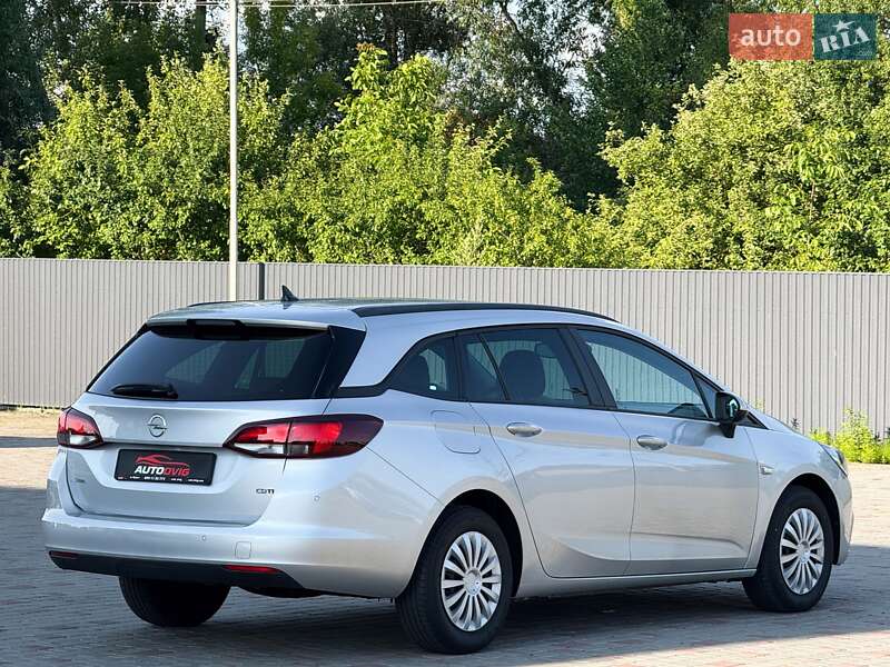 Универсал Opel Astra 2016 в Луцке