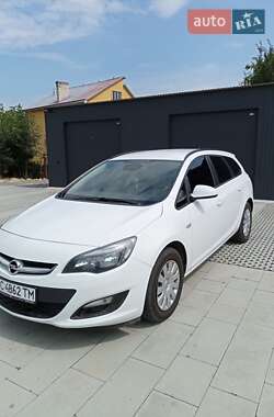 Универсал Opel Astra 2015 в 