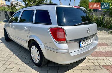 Универсал Opel Astra 2005 в 