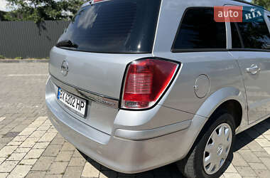 Универсал Opel Astra 2005 в 