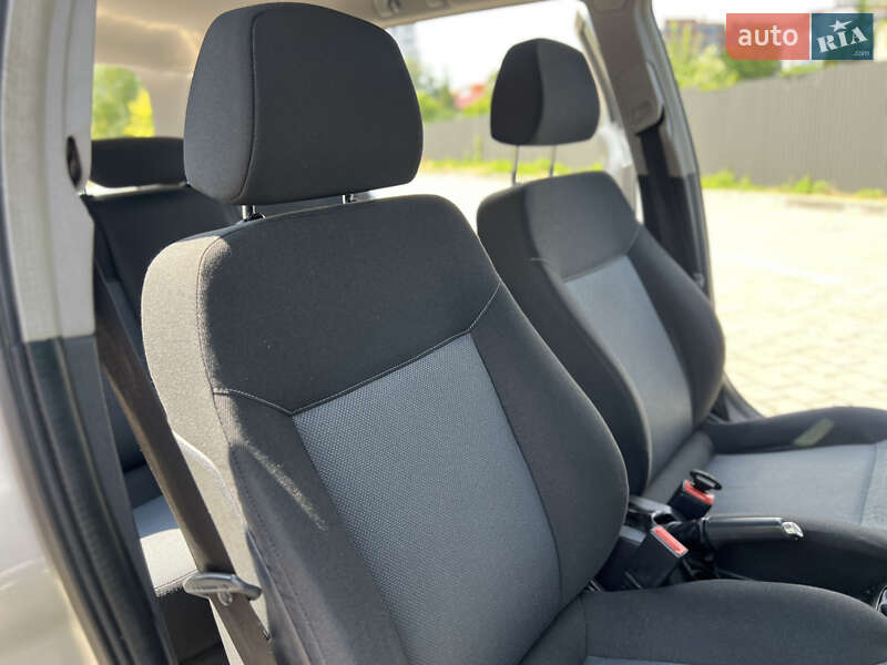 Універсал Opel Astra 2005 в Івано-Франківську
