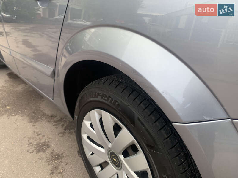 Универсал Opel Astra 2009 в Житомире