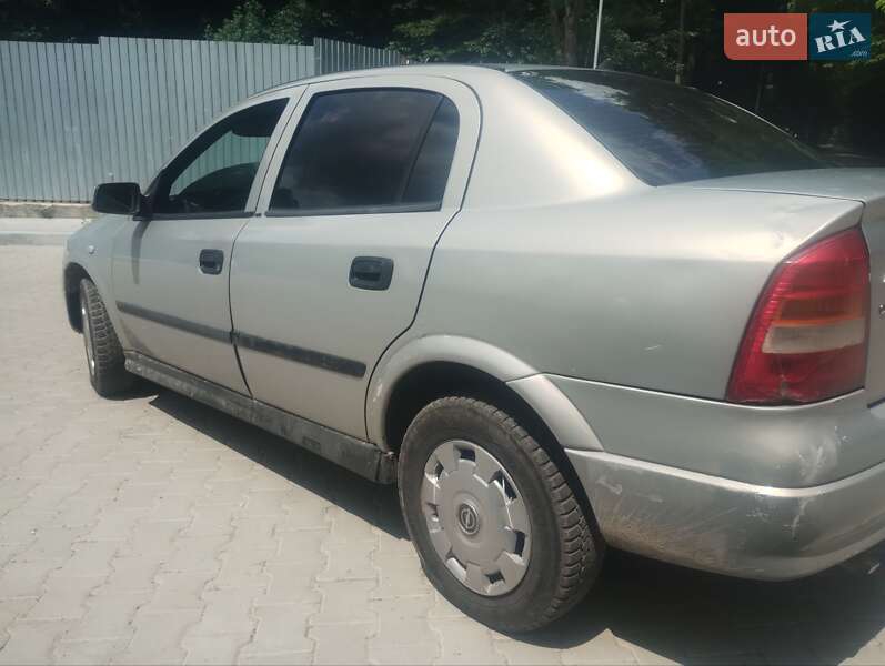 Opel Astra 2007