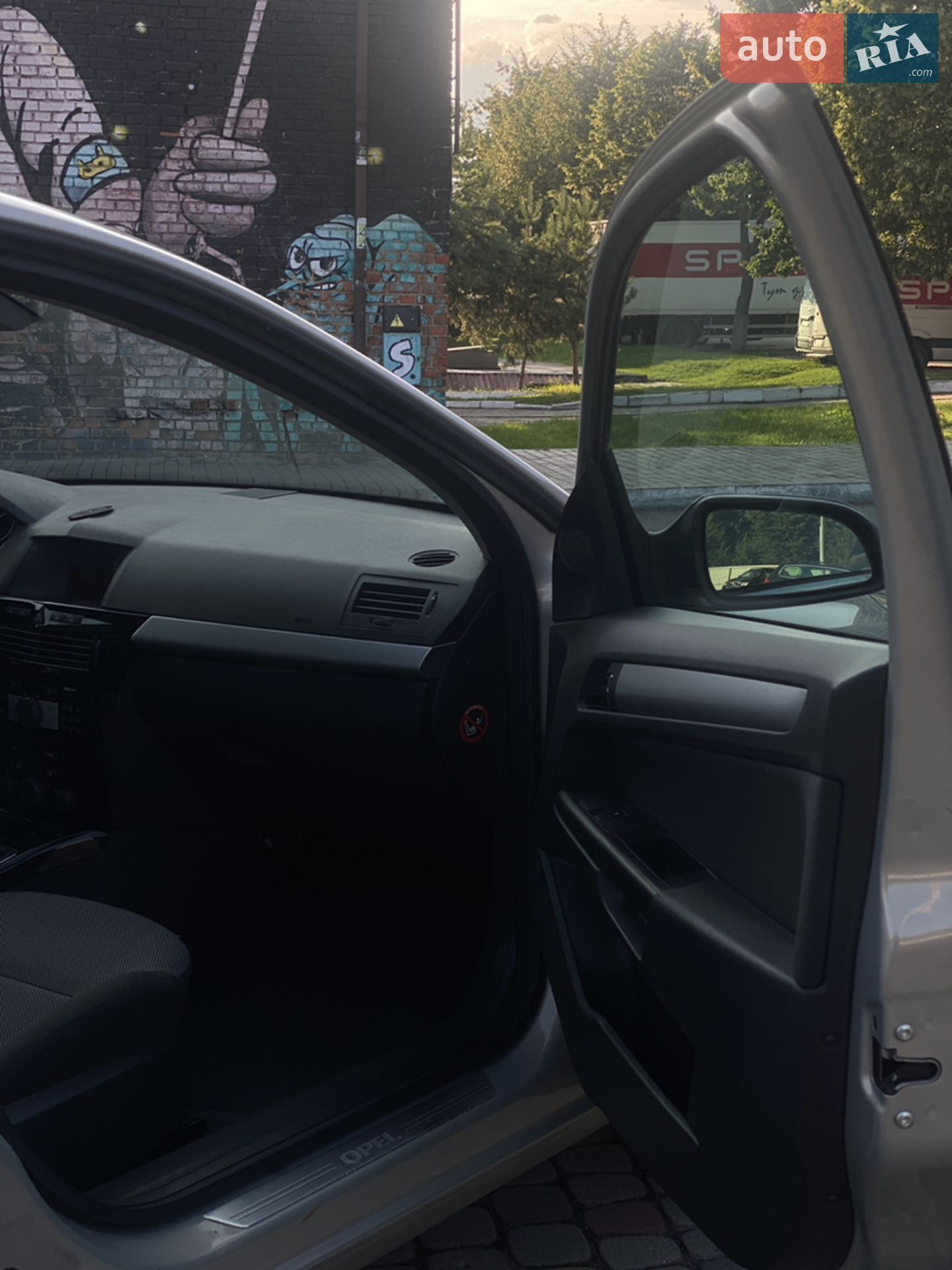 2010 Opel Astra - мініатюра 24