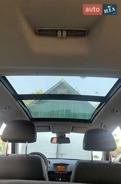 Универсал Opel Astra 2010 в 