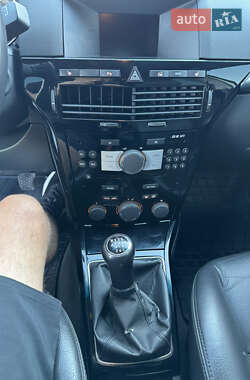 Универсал Opel Astra 2008 в 