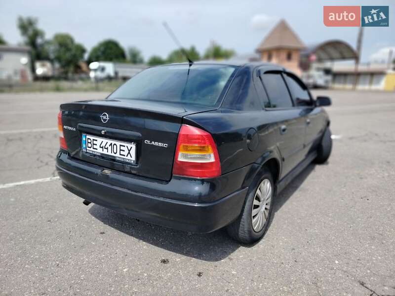 Седан Opel Astra 2007 в Первомайске