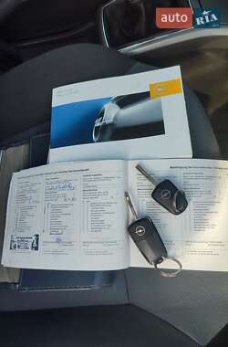 Универсал Opel Astra 2006 в 