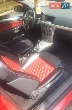 Хэтчбек Opel Astra 2008 в 