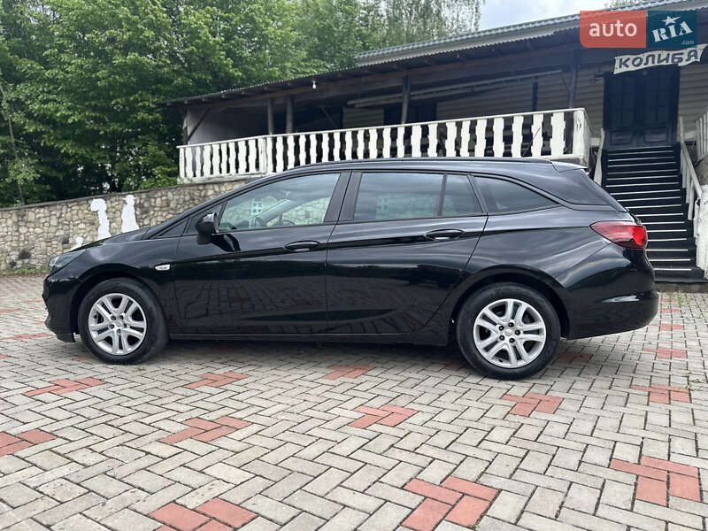 Универсал Opel Astra 2022 в Коломые