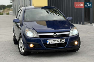 Хэтчбек Opel Astra 2006 в 