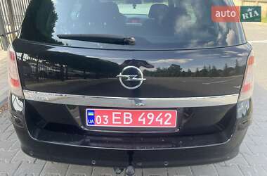 Универсал Opel Astra 2009 в 