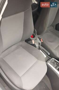 Хэтчбек Opel Astra 2012 в 