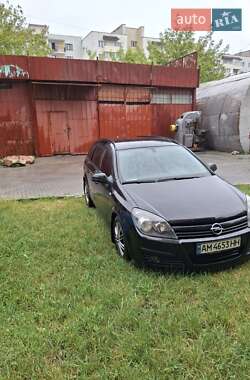 Универсал Opel Astra 2005 в Тернополе