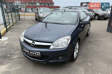 Кабриолет Opel Astra 2008 в Киеве