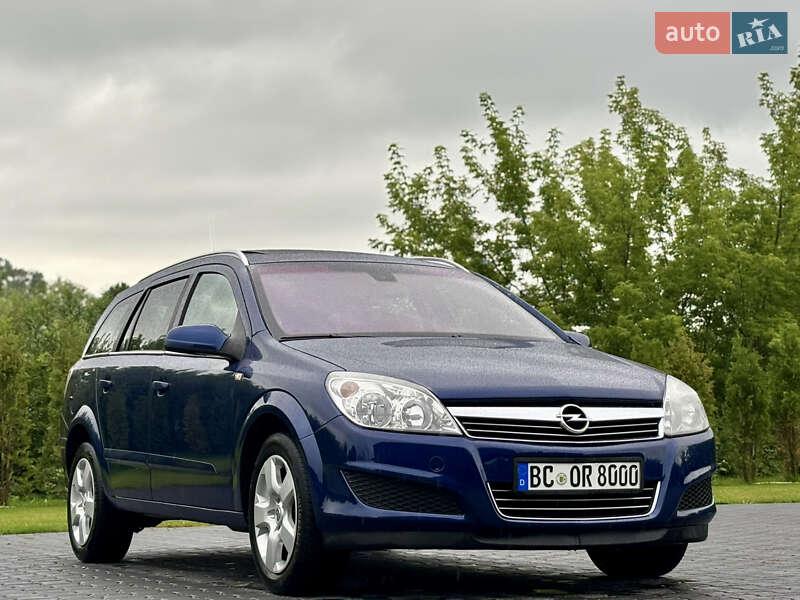 Универсал Opel Astra 2008 в Тернополе
