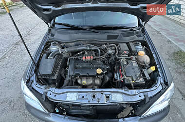 Седан Opel Astra 2007 в 