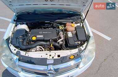 Универсал Opel Astra 2009 в 