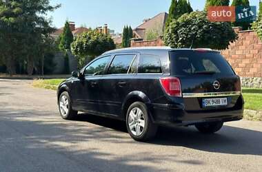 Универсал Opel Astra 2009 в 