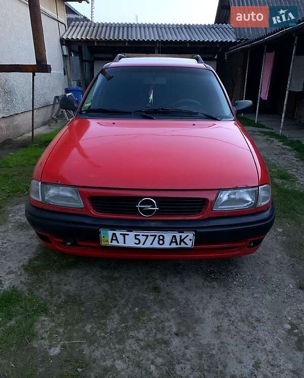 Универсал Opel Astra 1995 в Коломые