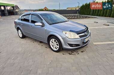 Седан Opel Astra 2008 в 