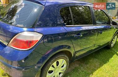 Хетчбек Opel Astra 2004 в Богородчанах