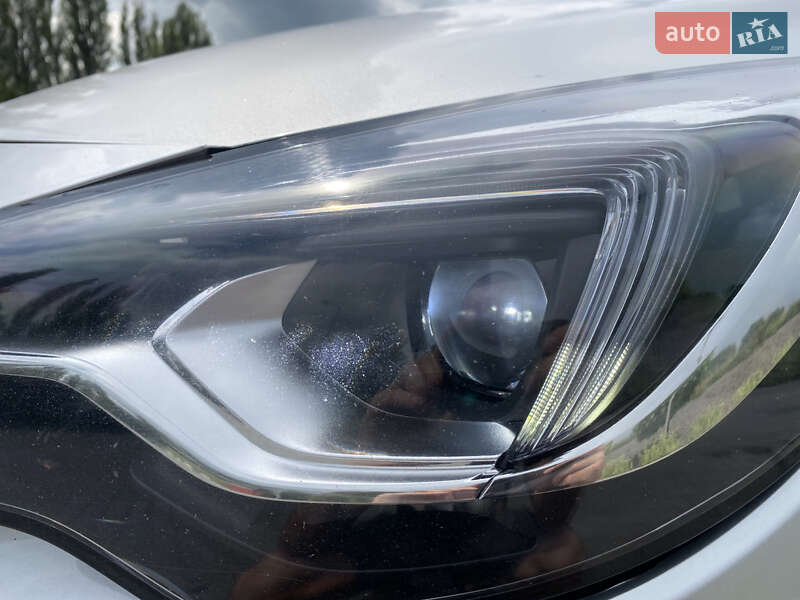 Универсал Opel Astra 2016 в Хмельницком