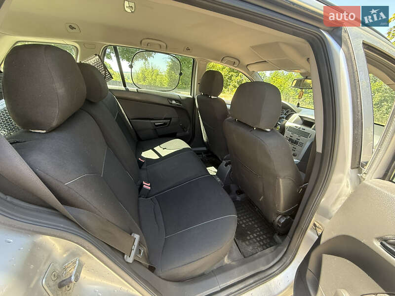 Универсал Opel Astra 2007 в Ивано-Франковске