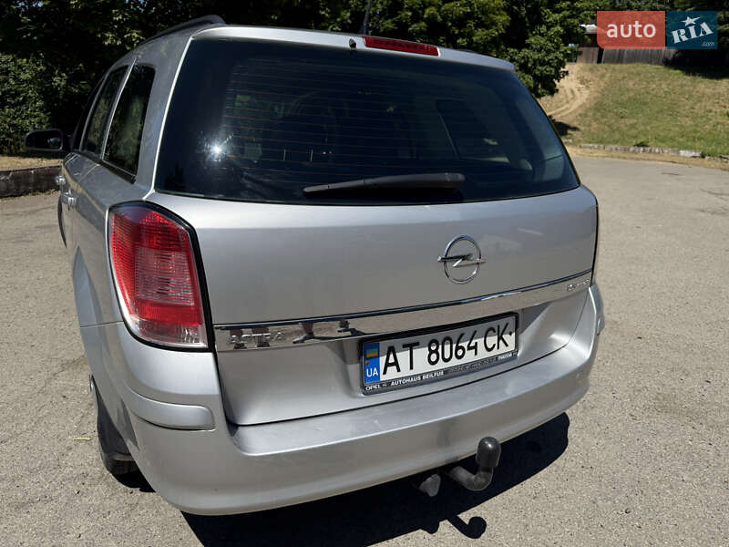 Универсал Opel Astra 2007 в Ивано-Франковске