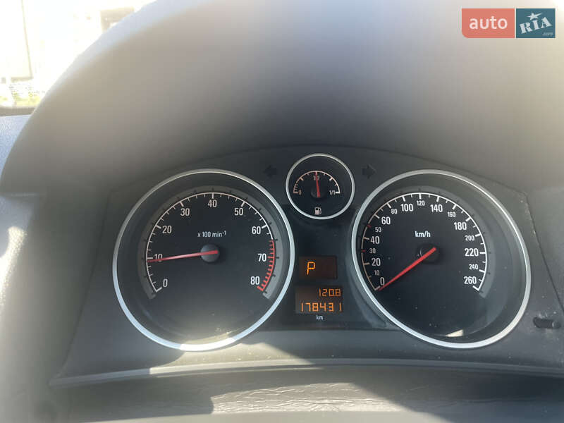 Хэтчбек Opel Astra 2005 в Стрые