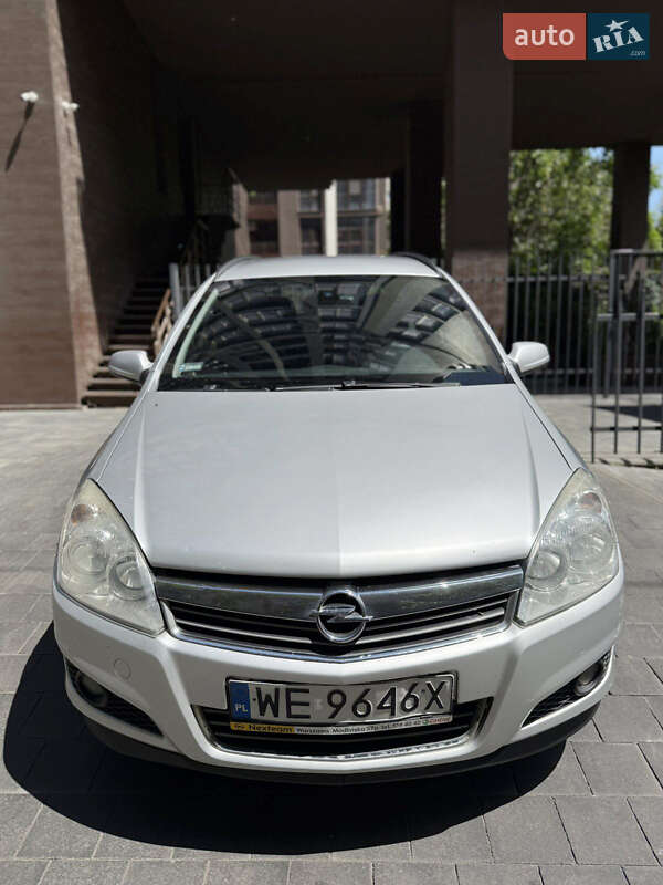 Универсал Opel Astra 2007 в Одессе
