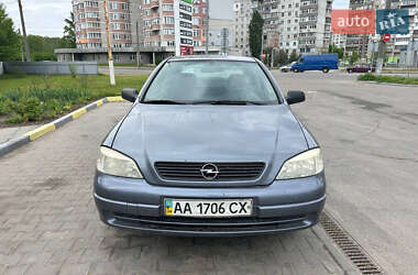 Седан Opel Astra 2007 в 