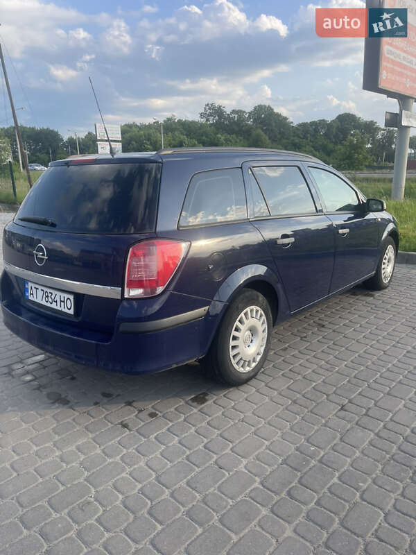 Універсал Opel Astra 2005 в Львові