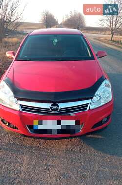 Хетчбек Opel Astra 2008 в Вознесенську