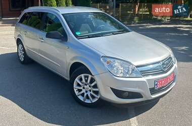 Універсал Opel Astra 2008 в Олександрії