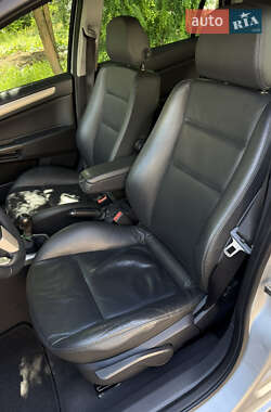 Универсал Opel Astra 2008 в 