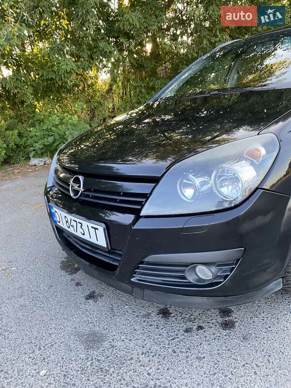 Универсал Opel Astra 2004 в Луцке