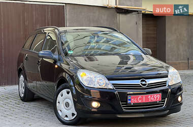 Универсал Opel Astra 2009 в Ивано-Франковске