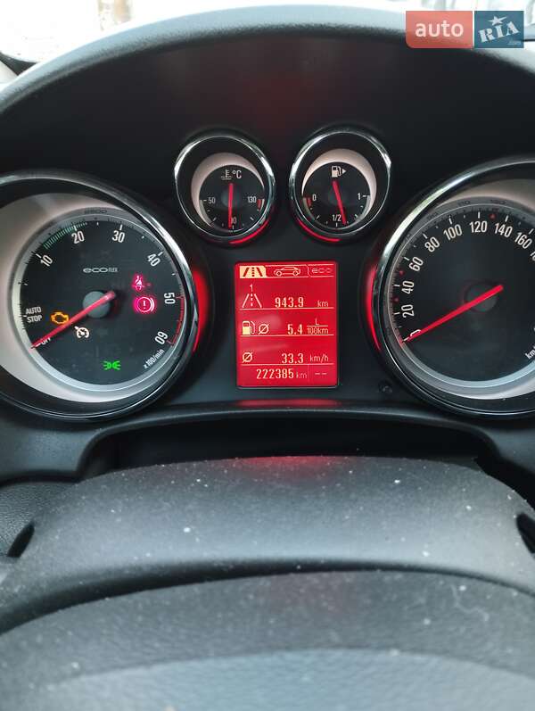 Универсал Opel Astra 2013 в Львове