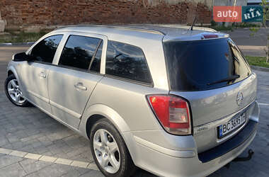 Универсал Opel Astra 2007 в 