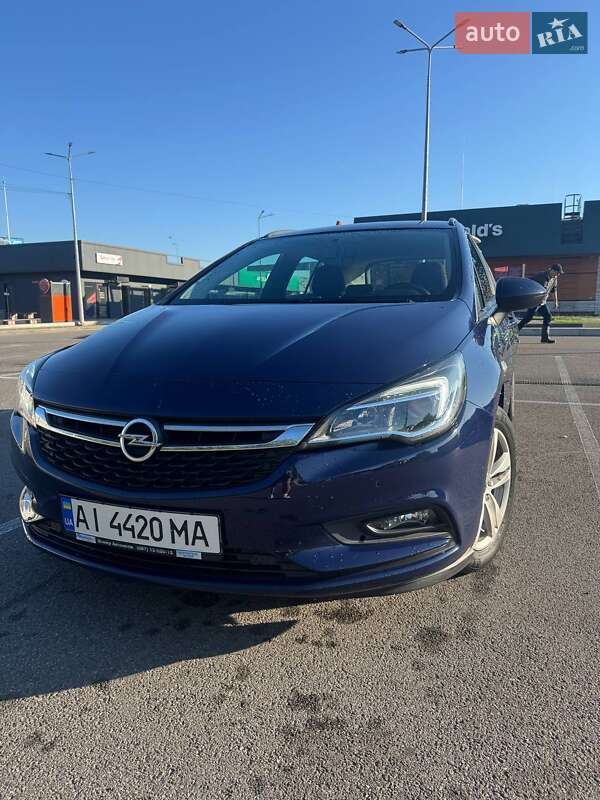 Универсал Opel Astra 2016 в Борисполе