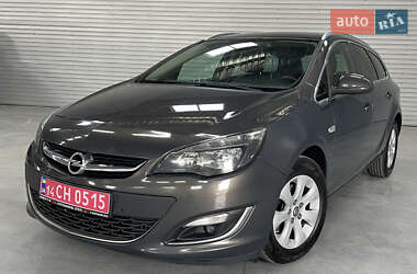 Універсал Opel Astra 2015 в Стрию
