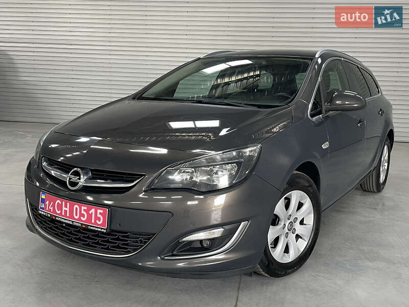 Універсал Opel Astra 2015 в Стрию