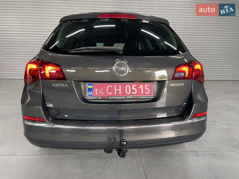 Універсал Opel Astra 2015 в Стрию