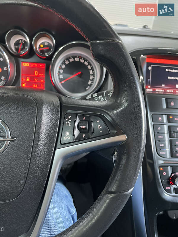 Універсал Opel Astra 2015 в Стрию